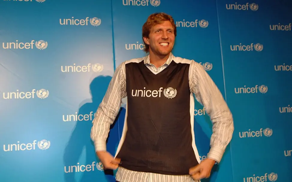 Dirk Nowitzki freut sich auf seine Tätigkeit im 'Team UNICEF'. Dirk Nowitzki freut sich auf seine Tätigkeit im 'Team UNICEF'.