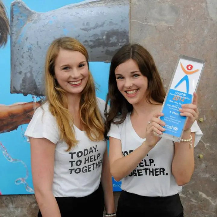 UNICEF-JuniorBotschafterinnen für Kinderrechte 2012
