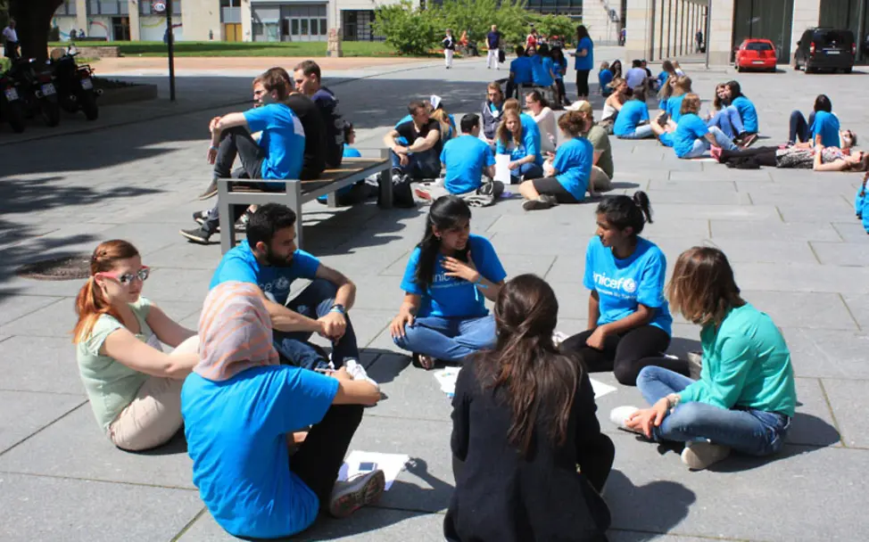 Studenten beim UNICEF-Hochschulgruppenworkshop in Dresden.
