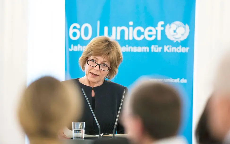 276369_1_87840.jpg Berlin: Daniela Schadt, UNICEF Neujahrsgespräch 2013