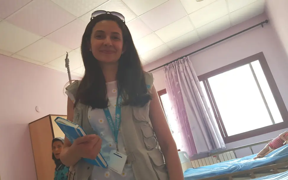 Dr. Esraa fotografiert von Ahmad | © UNICEF/Ahmad Syrien, Aleppo: Dr. Esraa fotografiert von Ahmad