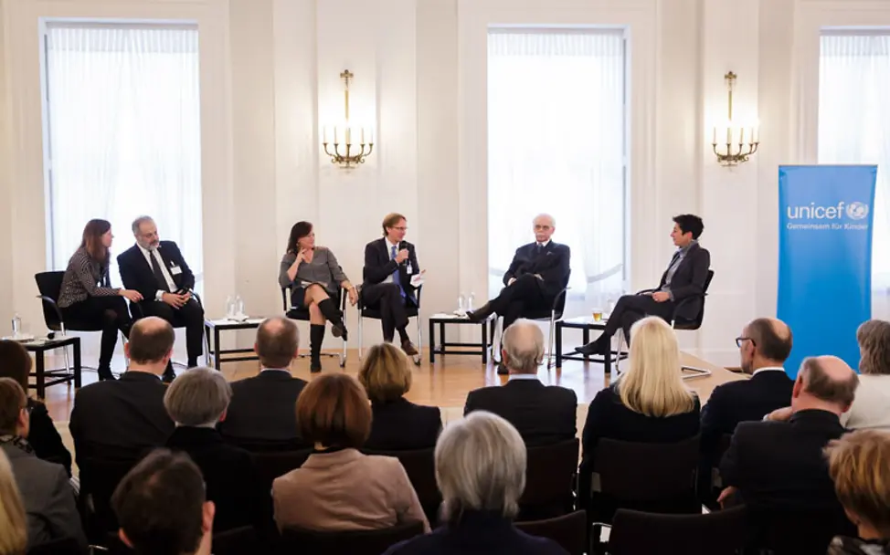 Das Neujahrsgespräch 2017 in Berlin | © Bundesregierung/Steins Das Neujahrsgespräch 2017 in Berlin