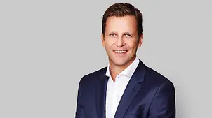 Portrait von UNICEF-Pate Oliver Bierhoff | © UNICEF DT Portrait von UNICEF-Pate Oliver Bierhoff