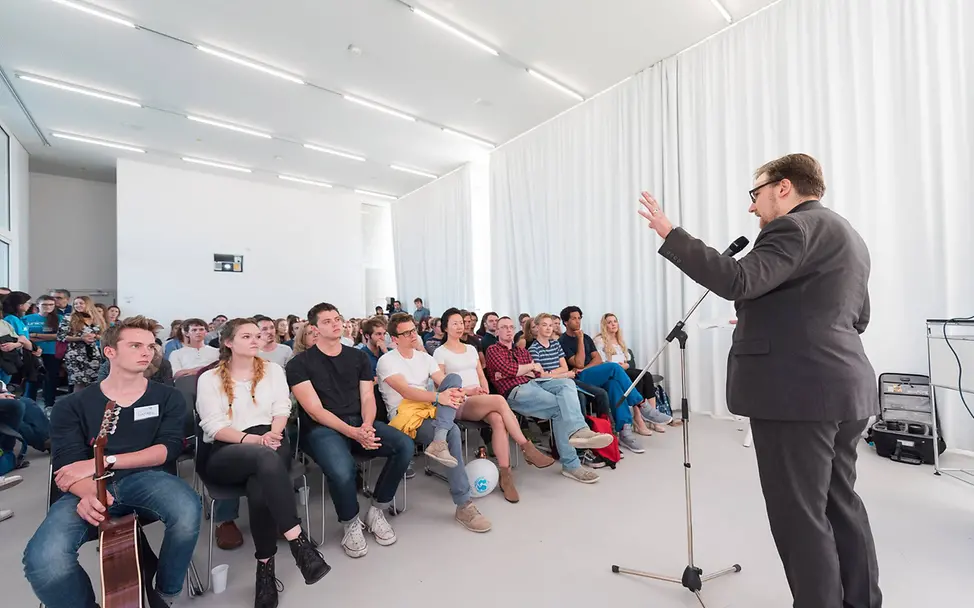 2017_05_21_Poetry_Slam_3