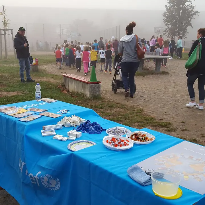 Start im Nebel...© UNICEF Berlin Neuer Inhalt