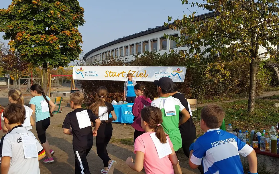 Runde um Runde! © UNICEF Berlin Neuer Inhalt