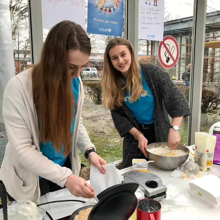Waffelaktion an der Leuphana Universität Lüneburg 2018 | © Michelle La Waffelaktion an der Leuphana Januar 2018