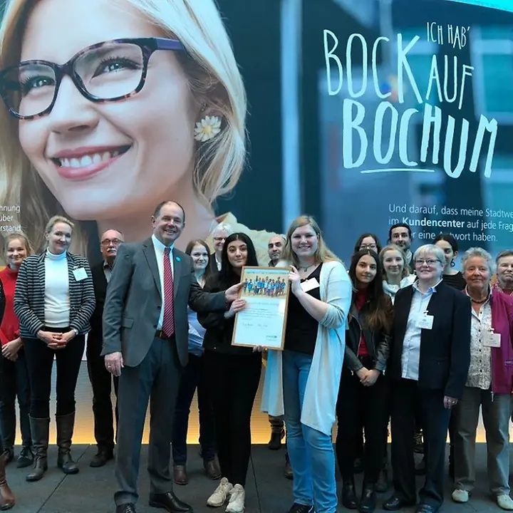 Jubiläumsauftakt der UNICEF Gruppe Bochum im Atrium der Stadtwerke Bochum © UNICEF Bochum