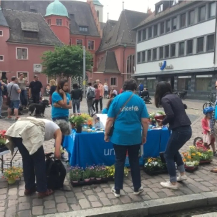 Blumen der Hoffnung gegen den Hunger © UNICEF Blumen der Hoffnung gegen den Hunger © UNICEF