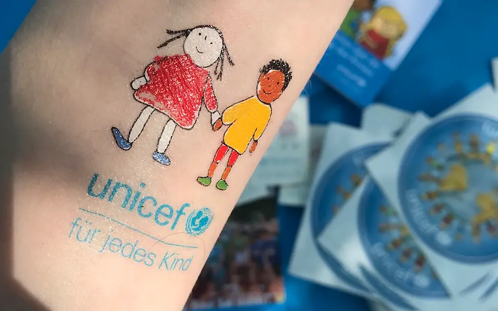 UNICEF-Tattoo I © UNICEF Potsdam/Schrödelsecker
