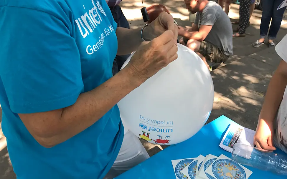 Luftballon I © UNICEF Potsdam/Schrödelsecker