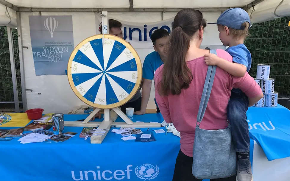 UNICEF Stand beim Stadtwerkefest | © UNICEF Potsdam/Schrödelsecker