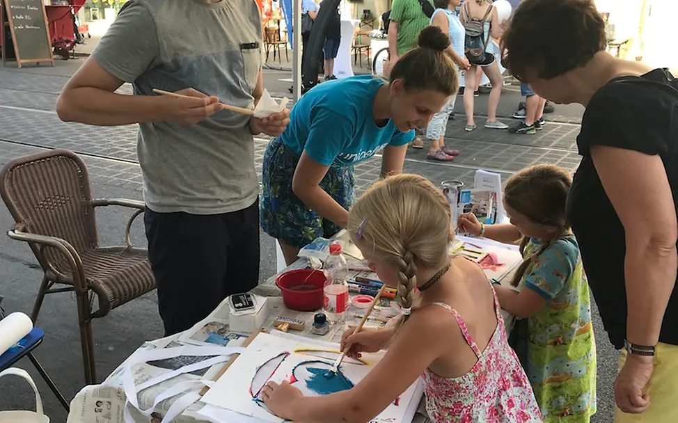 UNICEF-Stand bei der Erlebnisnacht | © UNICEF Potsdam/Schrödelsecker