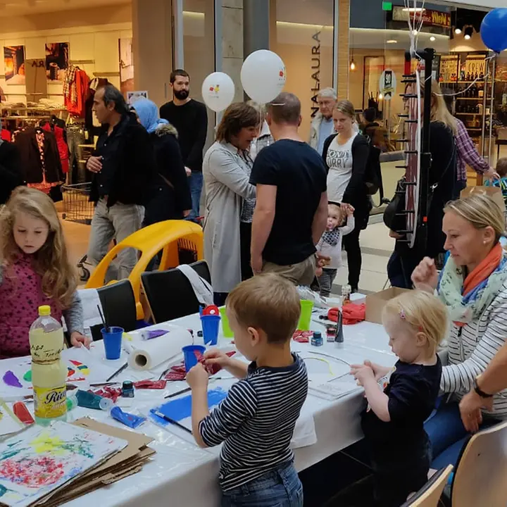 WhatsApp Image 2018-09-22 at 10.59.16 PM(1) WhatsApp Image 2018-09-22 at 10.59.16 PM(1)