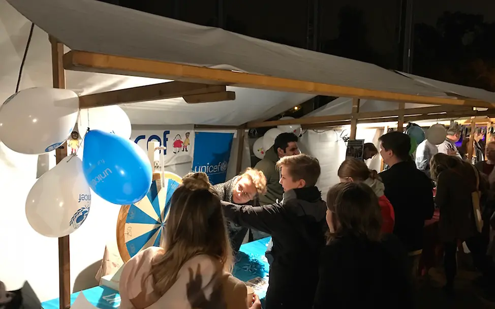 UNICEF-Stand beim WarmUP 2018 | © UNICEF Potsdam/Schrödelsecker