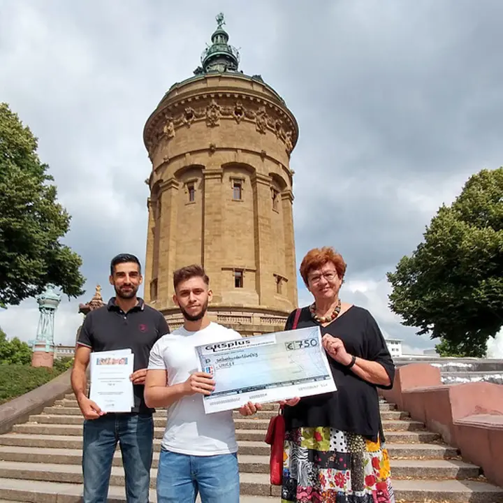 Spendenübergabe "Wir laufen für UNICEF“ Neuer Inhalt