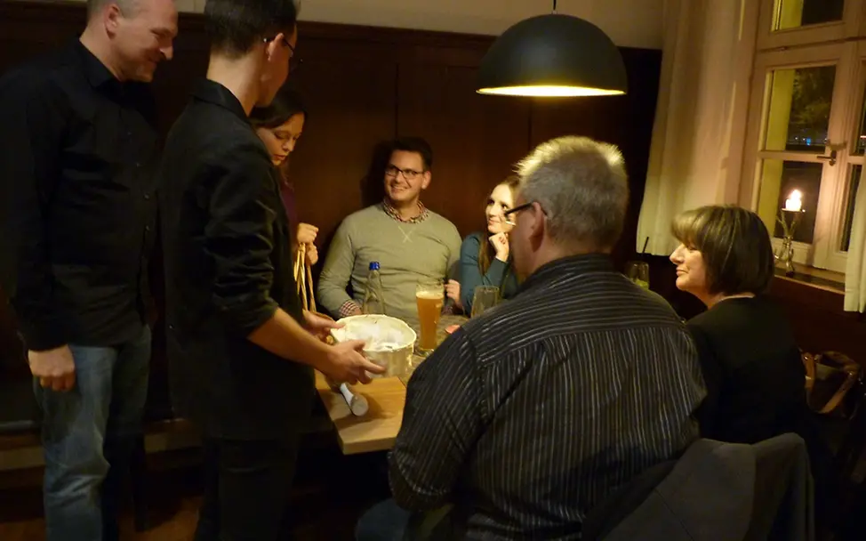 Losverkauf © UNICEF-AG Landshut/Karin Erbe