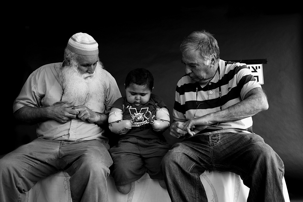 Israel/Palestine: Muhi’s peaceful courage in the midst of war | © Rina Castelnuovo, Israel (Freelance Photographer) Israel/Palestine: Muhi’s peaceful courage in the midst of war