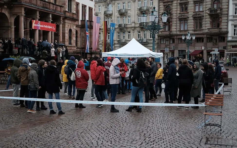 Tanz-der-10000-SSchr (2)