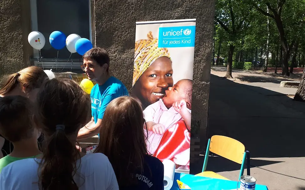 UNICEF-Spendenlauf Waldstadt Grundschule | © UNICEF Potsdam/Krakkai UNICEF-Spendenlauf Waldstadt Grundschule | © UNICEF Potsdam/Krakkai