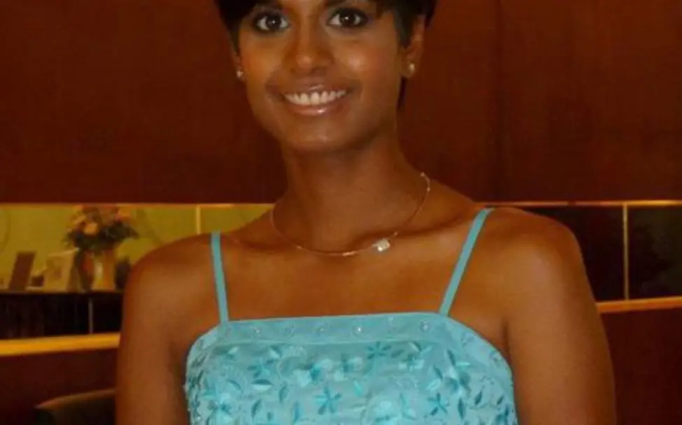 Rani Sarah Houyez Rani Sarah Houyez