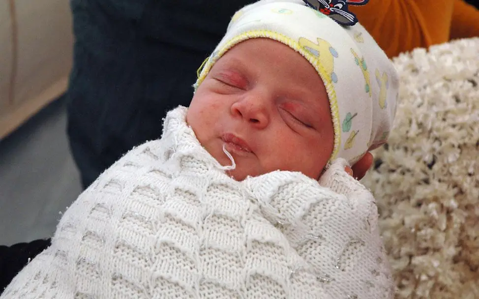 Za'atari-Camp/Jordanien: Maya, 13 Tage alt (© UNICEF/2013/Schneider)