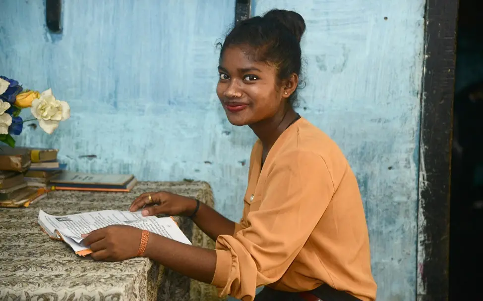 Joytishma aus Indien möchte einen guten Beruf erlernen. | © UNICEF/Boro UN0324181_web