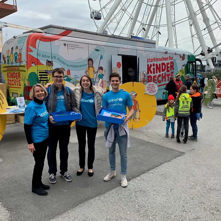 Unicef_vorm_KinderrechteBus
