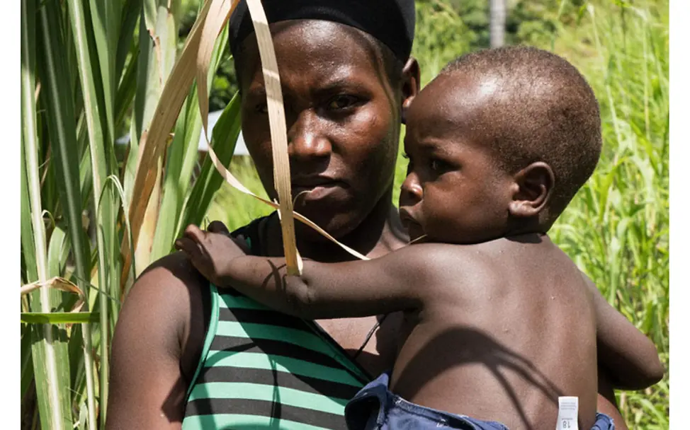 UNICEF prüft mit Partner die Cholera Verdachtsfälle | © UNICEF/UNI266199/Meddeb Bei dem kleinen Jean gibt es Verdacht auf Cholera