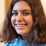 Die 14-jährige Finja ist begeistert. | | © GEOlino/Lennard Schwarz Berlin: Portrait der 14-jährigen Finja aus Hiddenhausen.