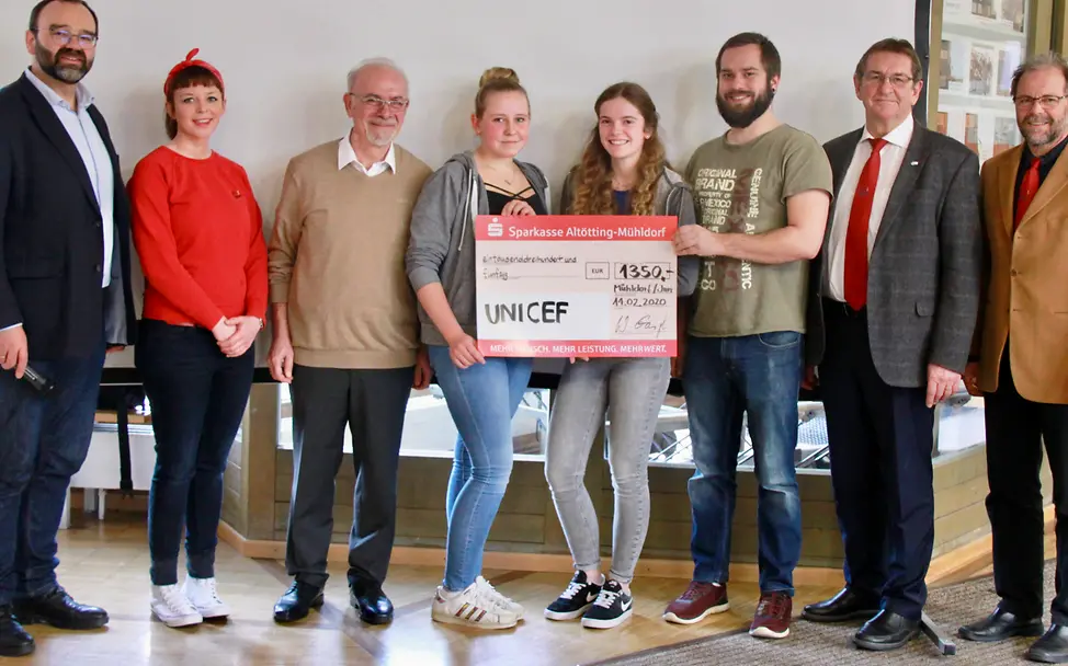 200221_Scheckübergabe_Staatliche Berufsschule I 200221_Scheckübergabe_Staatliche Berufsschule I