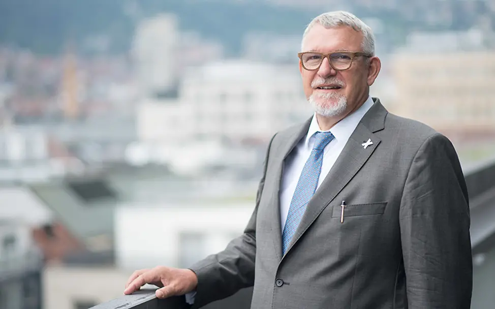 UNICEF-Komitee-Mitglied Prof. Dr. med. Jörg Fegert | © dpa Portraitbild: UNICEF-Komitee-Mitglied Prof. Dr. med. Jörg Fegert