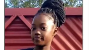 Porträtaufnahme des Mädchens Isabella aus Namibia