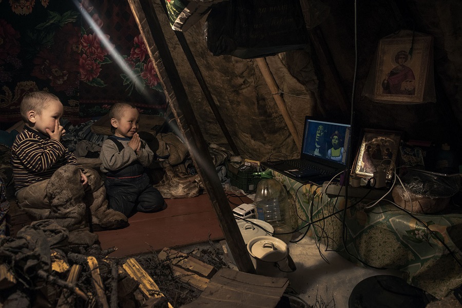 Russia: From the school of life to the state school