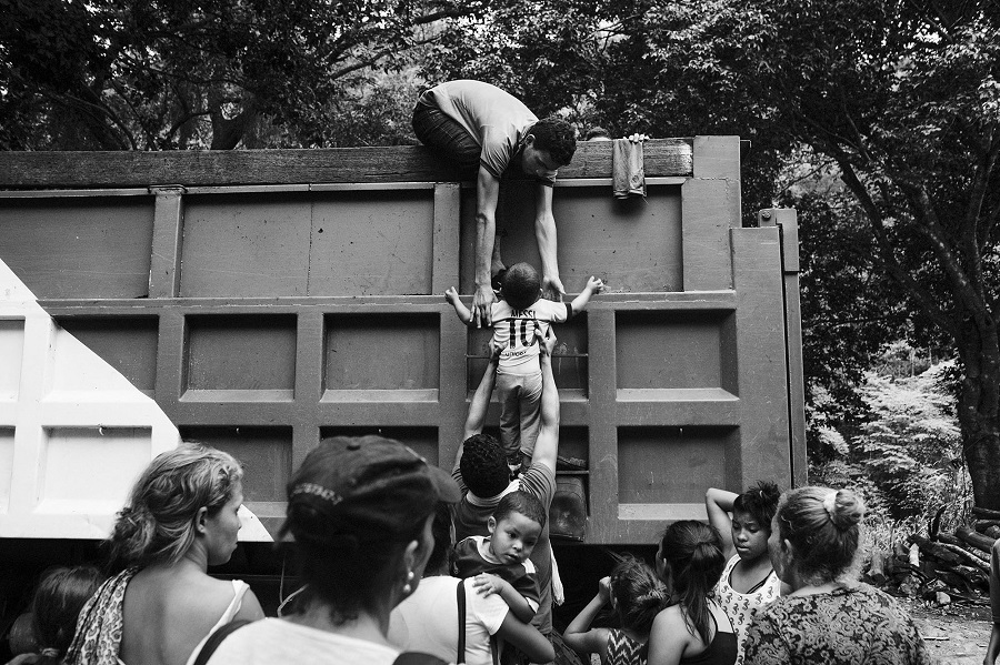 Colombia: Fleeing Venezuela