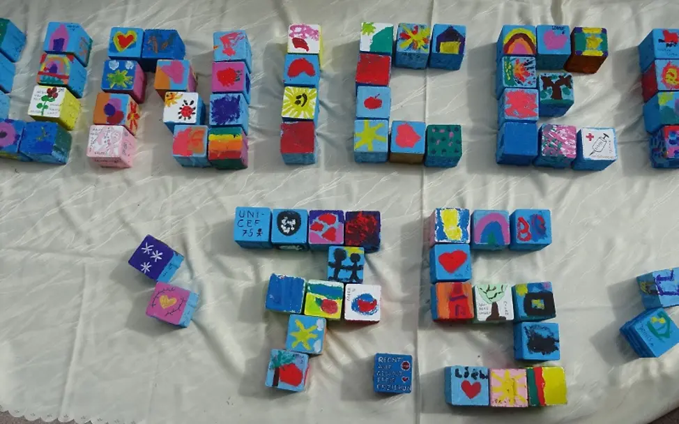 Steine bemalen zum 75. Jubiläum von UNICEF