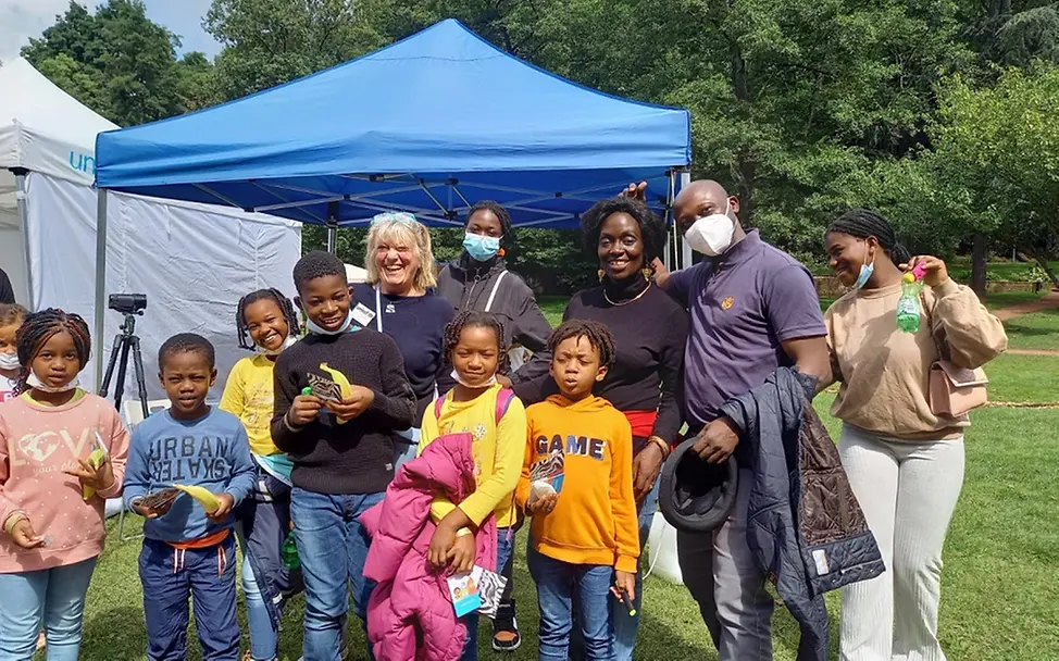 Kinder aus dem Haus Afrika an unserem Stand