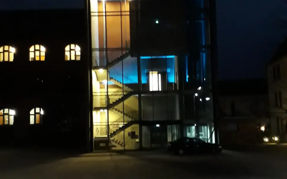 Turn blue auch an der Aula