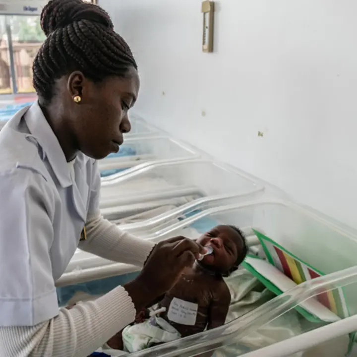 Babybett_Nebenbild1_470x470