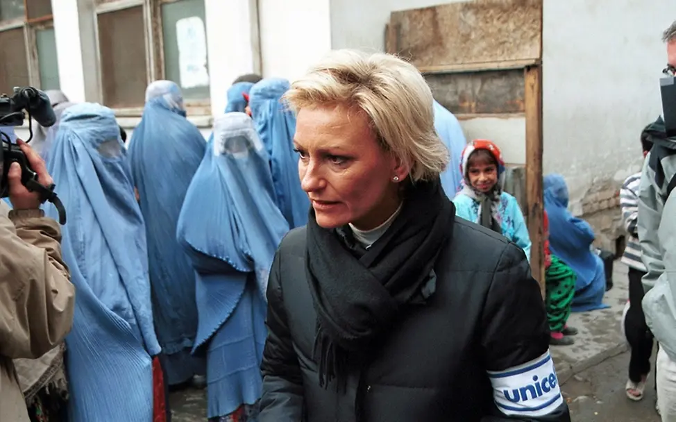 UNICEF-Botschafterin Sabine Christiansen während einer Projektreise nach Afghanistan. 