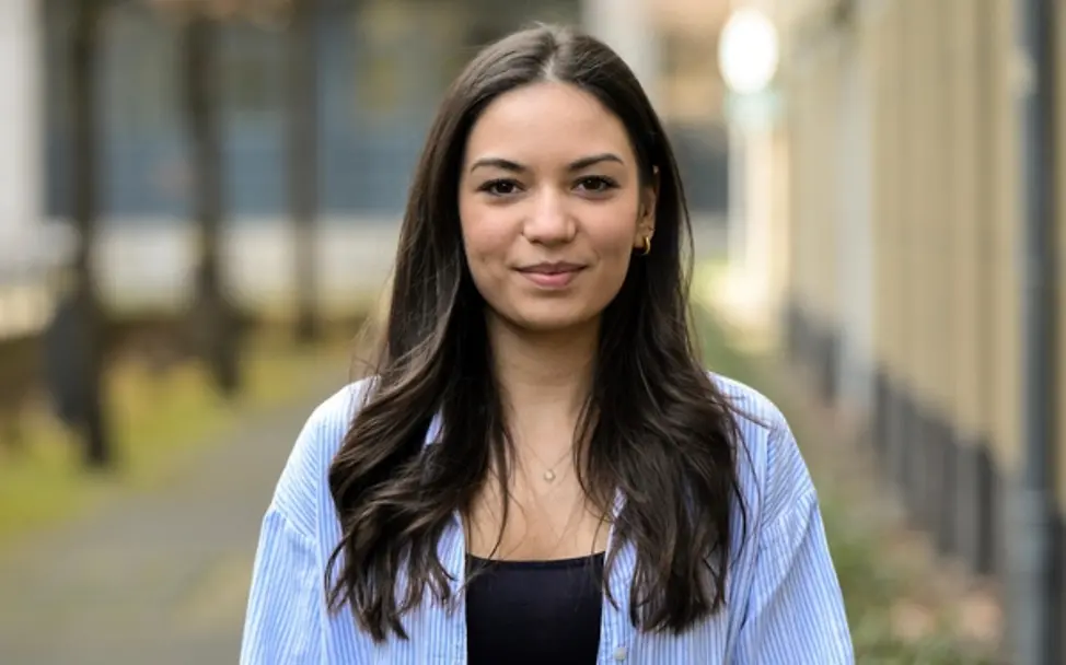 JuniorBeirat-Mitglied Defne | © UNICEF/Sachse-Grimm JuniorBeirat-Mitglied Defne zu Engagement