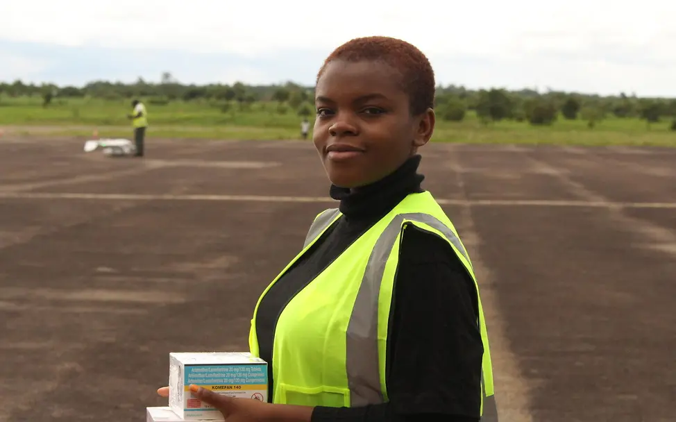 Debora Duwa Mtambalika (26) ist die erste malawische Drohnenpilotin. | © UNICEF/Kesper Debora Duwa Mtambalika (26) ist die erste malawische Drohnenpilotin.