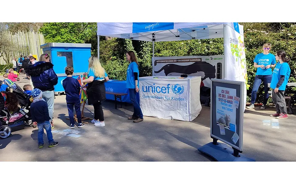 #NiemalsGewalt - Aktion der UNICEF-AG Dresden im Zoo #NiemalsGewalt - Aktion der UNICEF-AG Dresden 2023 im Zoo