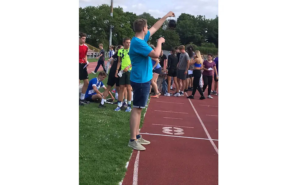 HSG_DA_Hand drauf für Kinderrechte