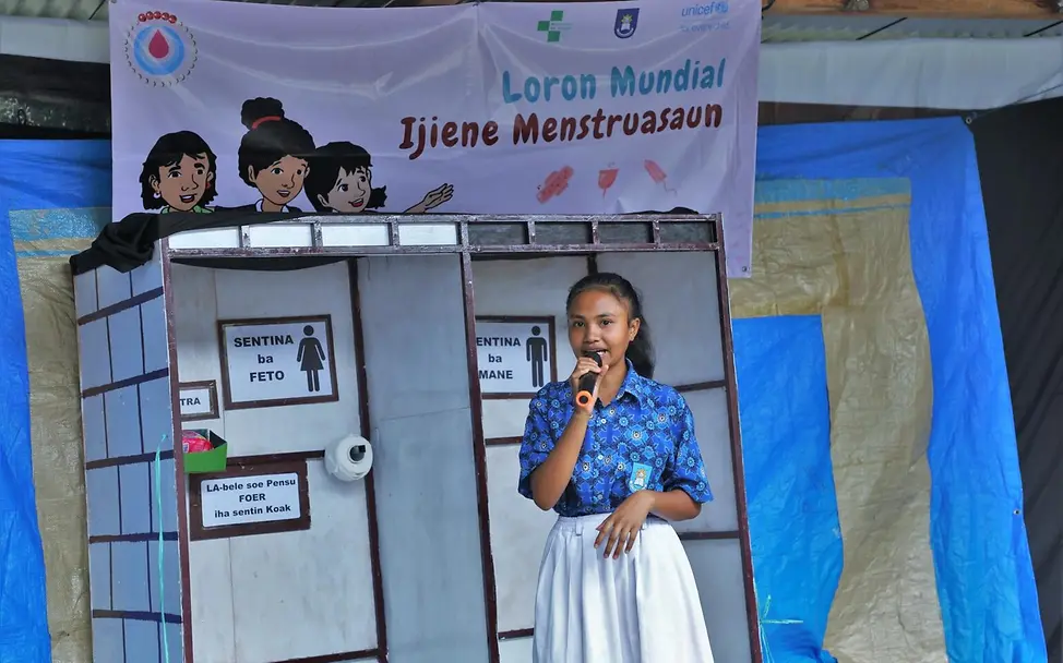 Mädchen in Ost-Timor spricht über Menstruation | © UNICEF/ Benevides Fakten über Mädchen: Offen über Menstruation sprechen hilft