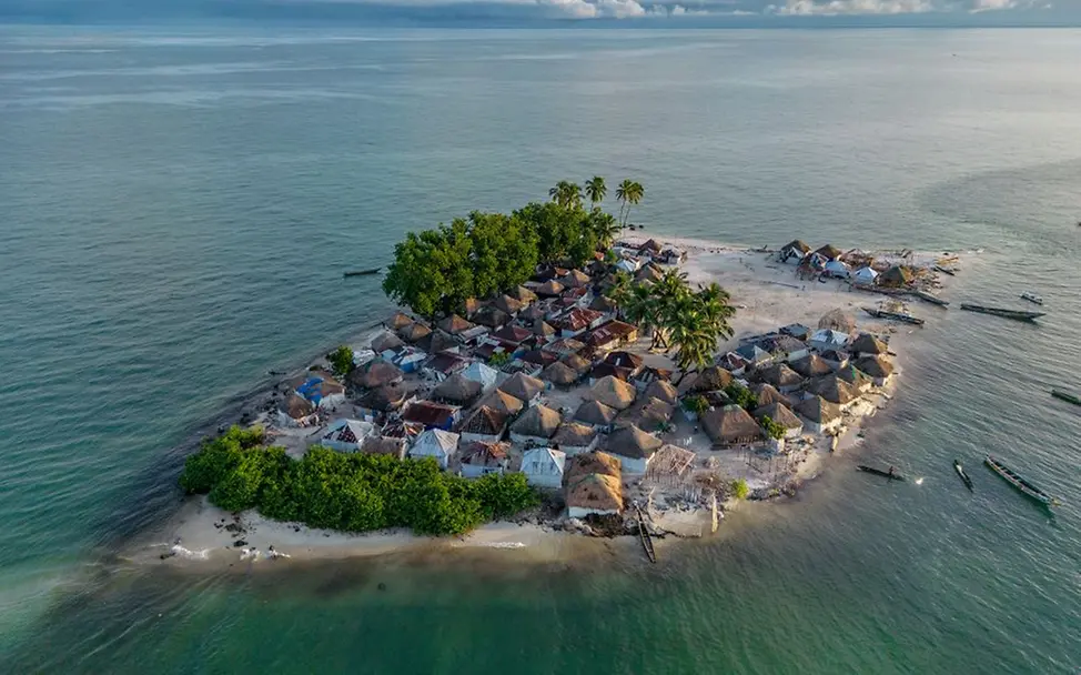 Sierra Leone: Sinking into the sea piece by piece