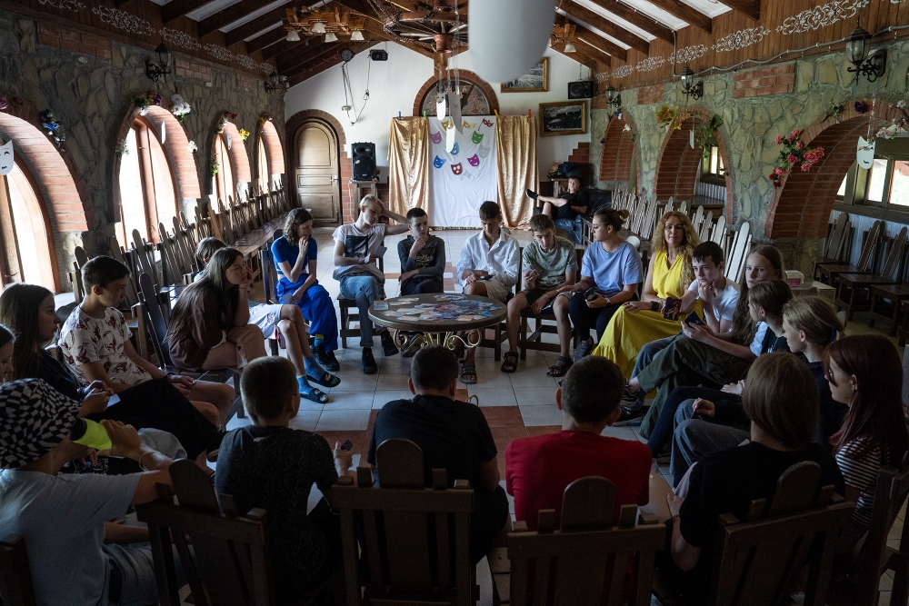 Ukraine: Under the dark clouds of war