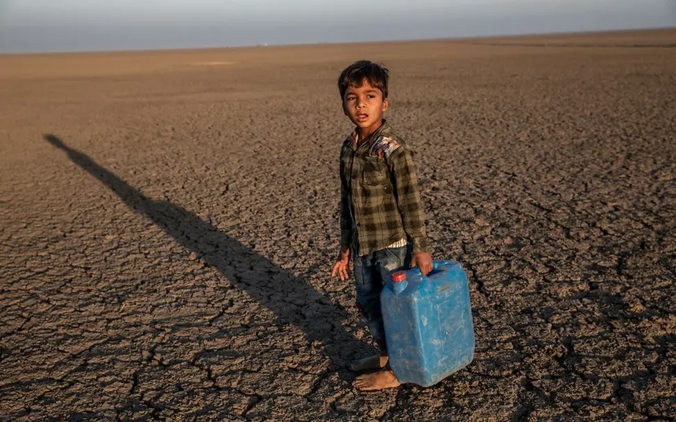 India: The fate of the little water carriers