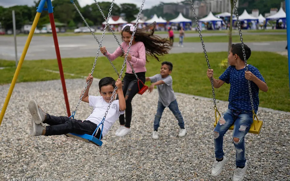 Symbolbild Spielplätze © UNICEF/UNI418861/Delacroix Symbolbild Spielplätze