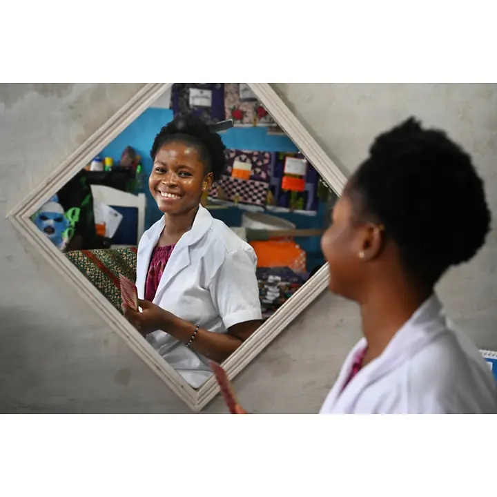 Leontine Tioye, ein 19-jähriges Mädchen, in San Pedro, im Südwesten der Elfenbeinküste.